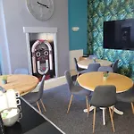 Maydene Hotel