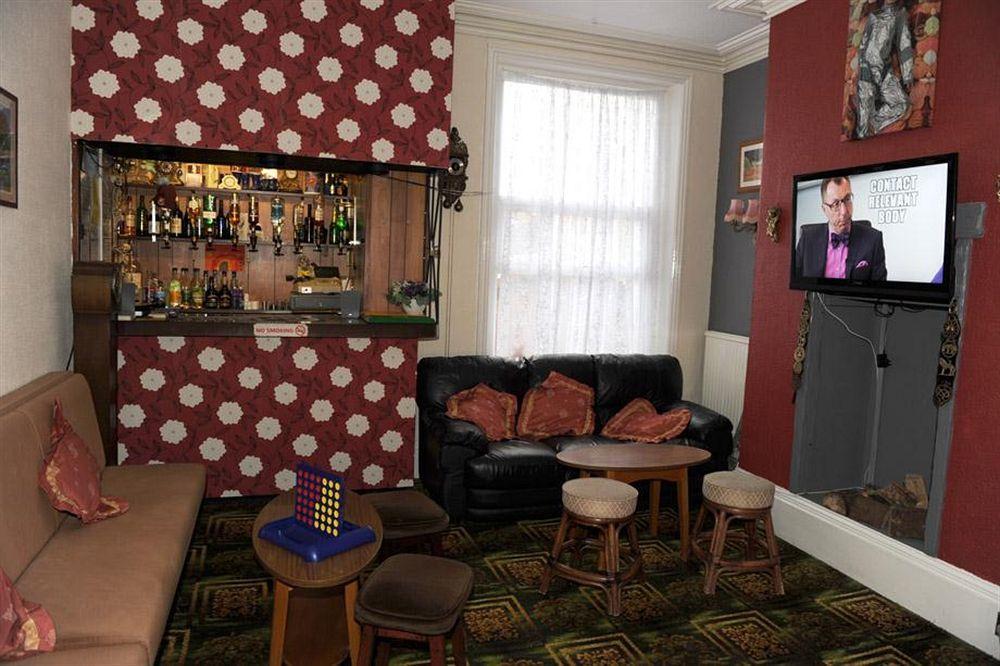 Maydene Guest house Blackpool