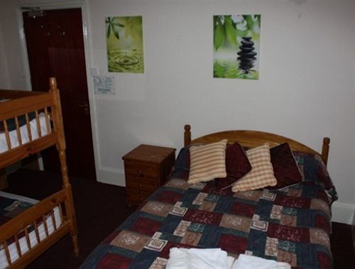 Guest house Maydene 2*